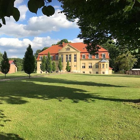 Schloss Grabow, Resting Place & A Luxury Piano Collection Resort, Prignitz Brandenburg Екстериор снимка