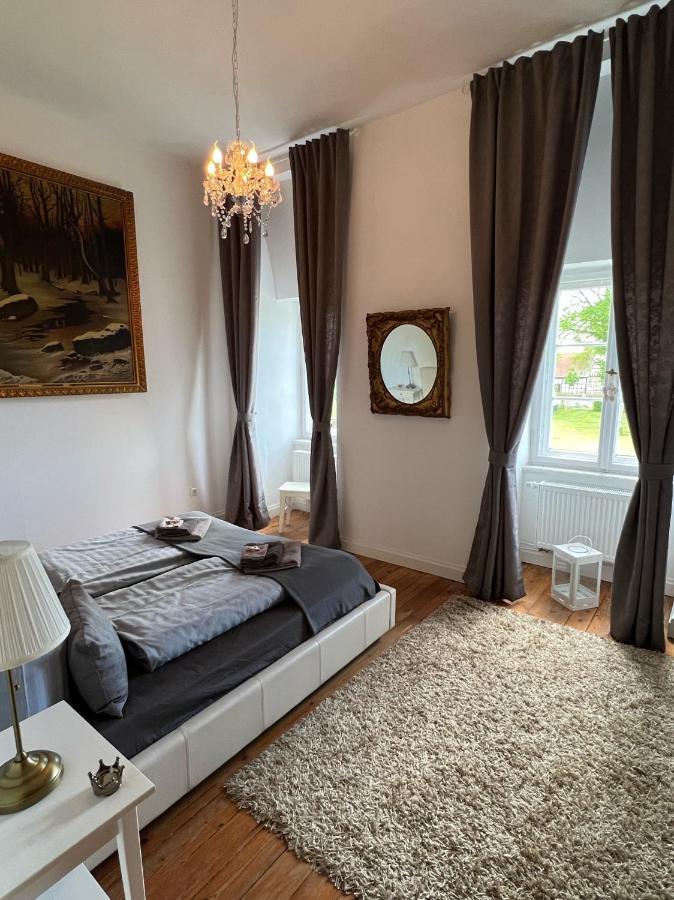 Schloss Grabow, Resting Place & A Luxury Piano Collection Resort, Prignitz Brandenburg Екстериор снимка