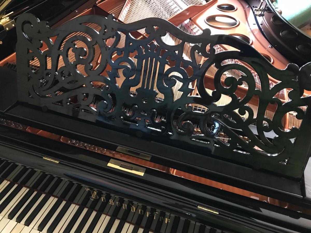 Schloss Grabow, Resting Place & A Luxury Piano Collection Resort, Prignitz Brandenburg Екстериор снимка